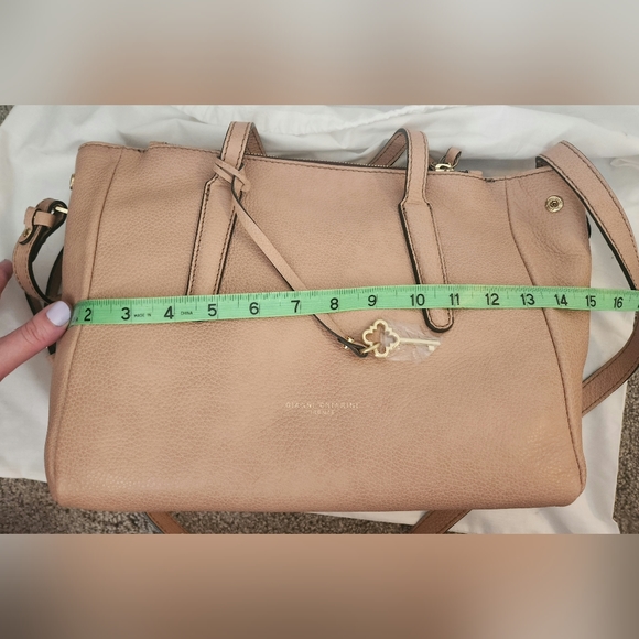 Gianni Chiarini Italian Leather Satchel Bag in Cream-Taupe; Brand-New with Tags - Picture 8 of 16